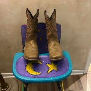 BEAUTIFUL Laredo boots… size 11 wide.